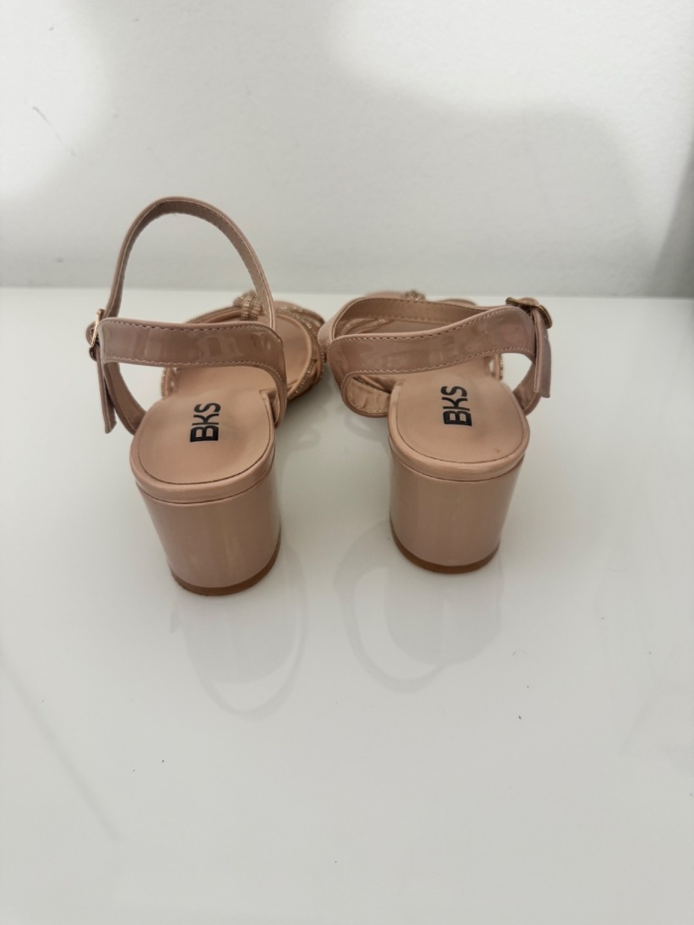 Heels - Picture 2 of 4